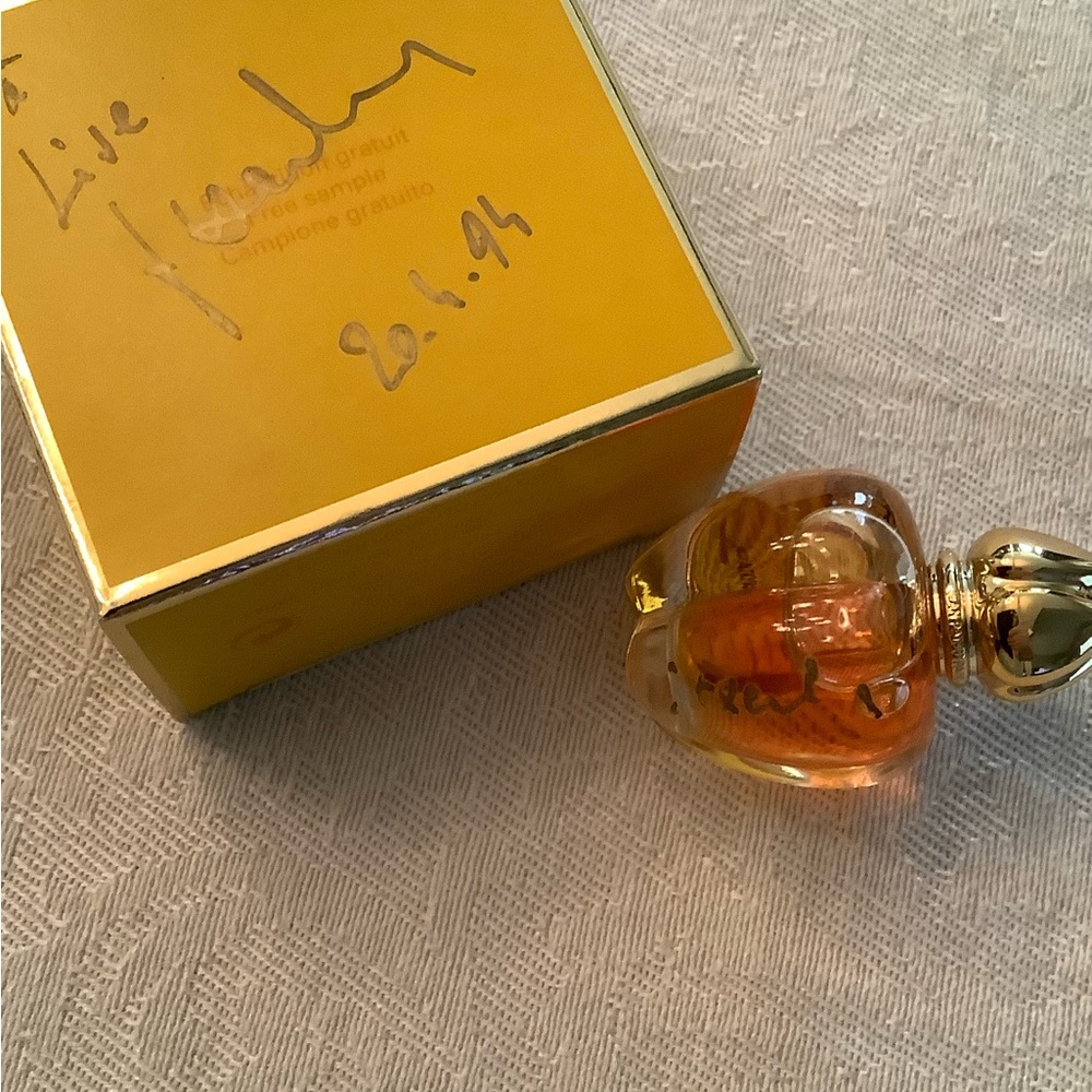 Jean Patou Sublime Eau de Parfum Collectable Miniature 4ml - Picture 2 of 3